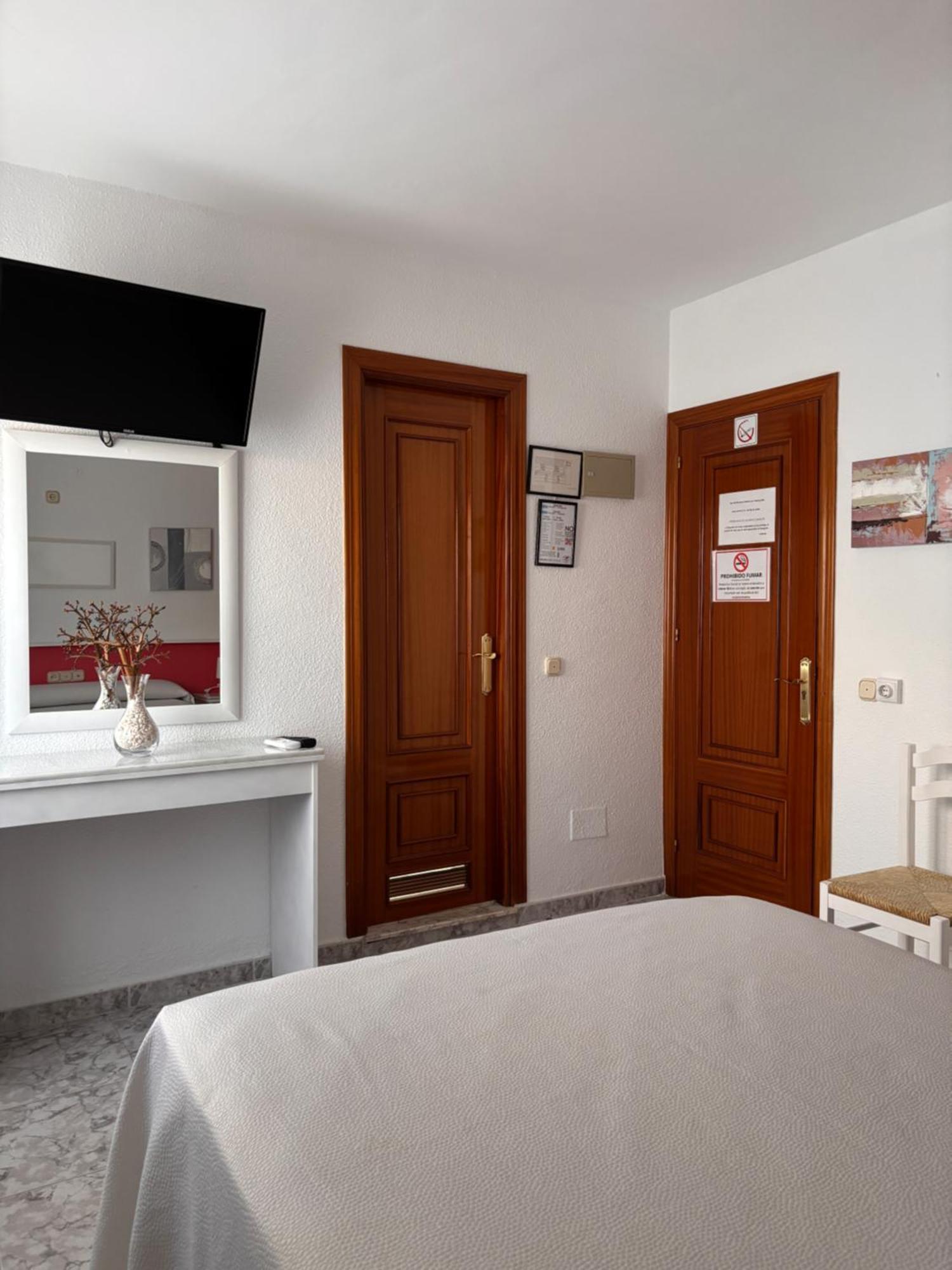 Hostal Las Dunas Cabo De Gata Eksteriør billede